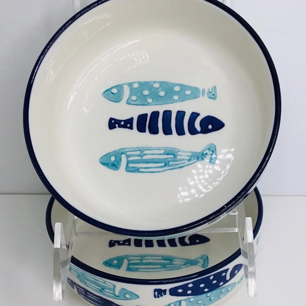 2 Signature Cat Bowls Blue and Aqua Fisk Pet Bowls 5” X 2” New